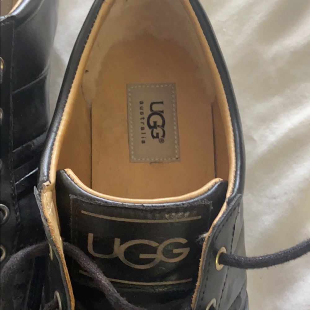 Ugg Shoes - image 4